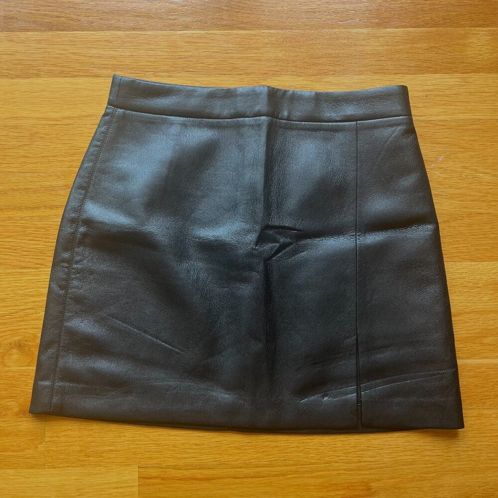 Aritzia Vegan Leather Mini Skirt